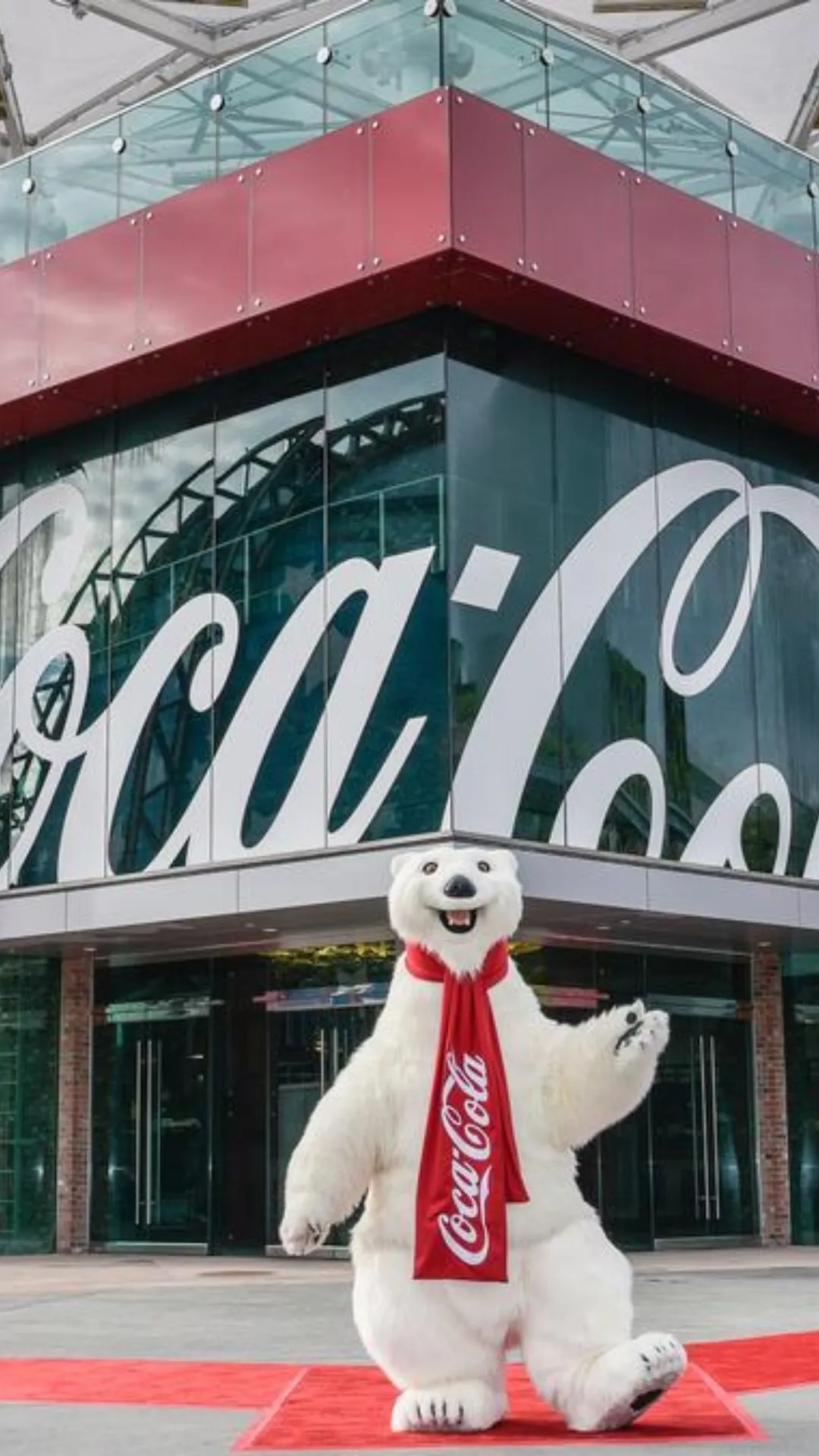 Owner of Coca Cola and Net Worth - Who Is The Owner Of